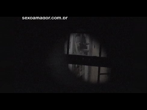 ❤️ Блонди ба таври махфӣ аз ҷониби як сайёҳи ҳамсоя, ки паси хиштҳои холӣ пинҳон шудааст, сабт мешавад ❤️ Суперпорно дар порно tg.pornsexer.ru ❌️❤